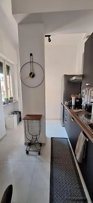 Faby & Fra Apartments 利沃诺 0*,  意大利
