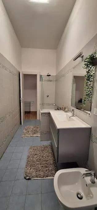 Faby & Fra Apartments 利沃诺