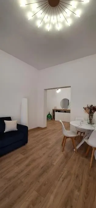 Faby & Fra Apartments 利沃诺