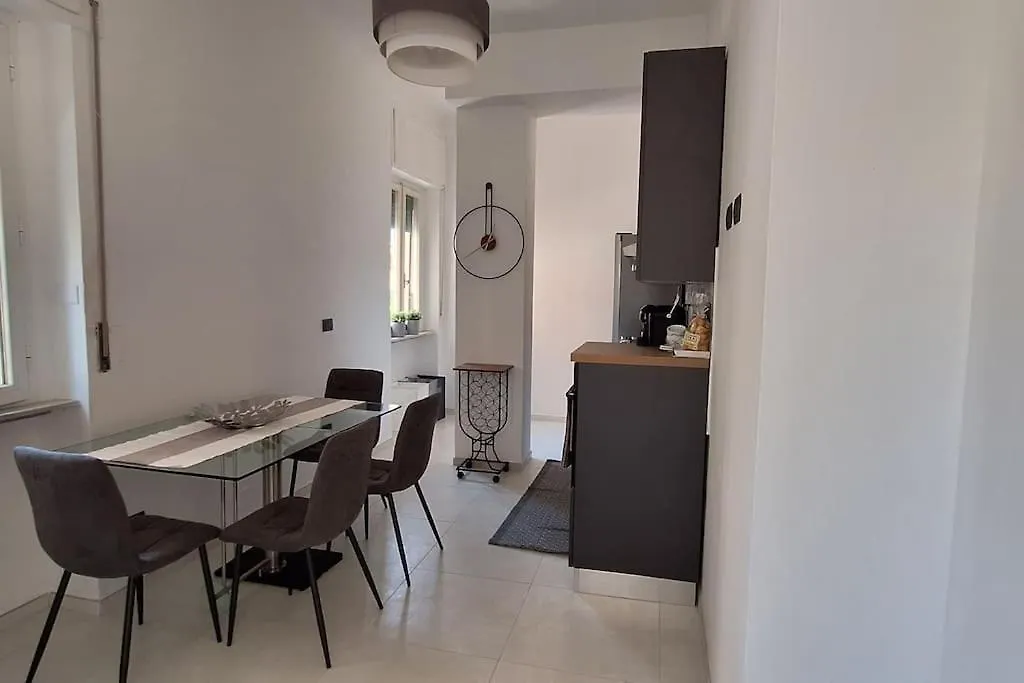 Faby & Fra Apartments 리보르노 이탈리아