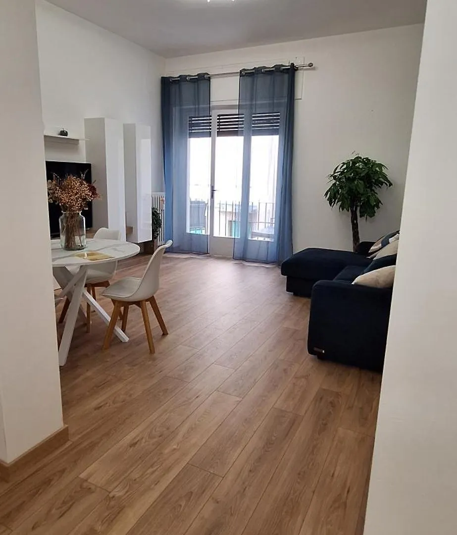 Faby & Fra Apartments 利沃诺 意大利